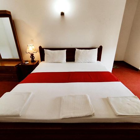 Kreation Hotels Коломбо Екстериор снимка