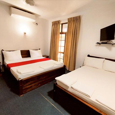 Kreation Hotels Коломбо Екстериор снимка