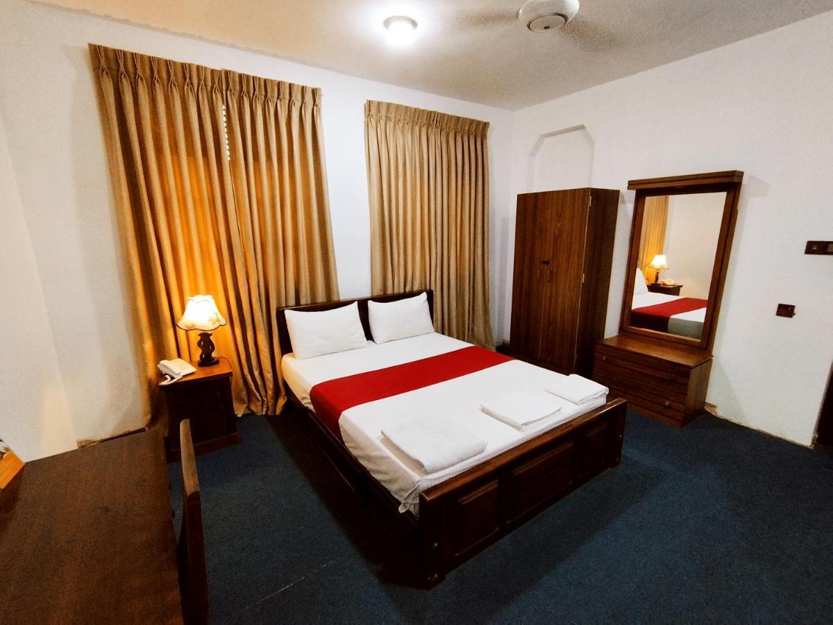 Kreation Hotels Коломбо Екстериор снимка