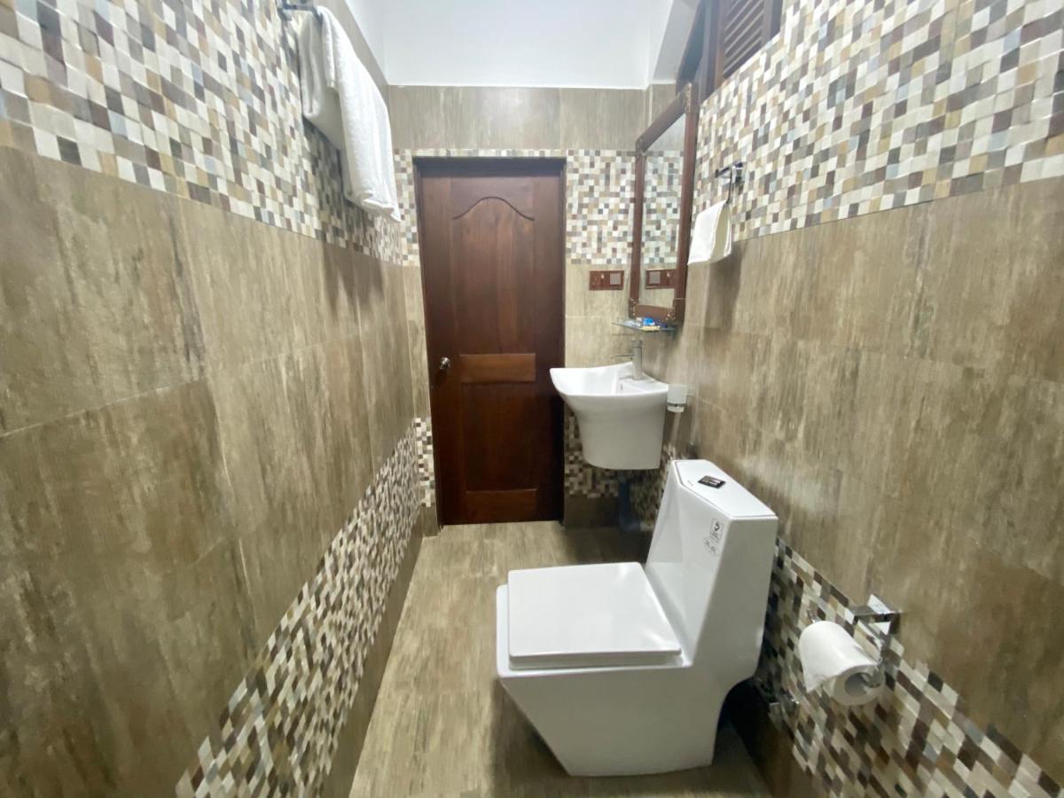 Kreation Hotels Коломбо Екстериор снимка